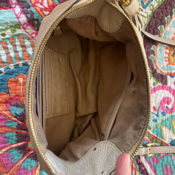 Michael Kors Beige Crossbody Bag with Gold Accents - Picture 4 of 5